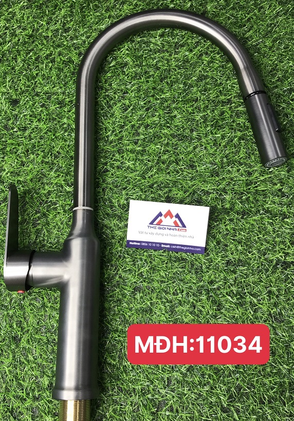 Vòi rửa bát nóng lạnh inox màu ghi rút MC-1572E Luco